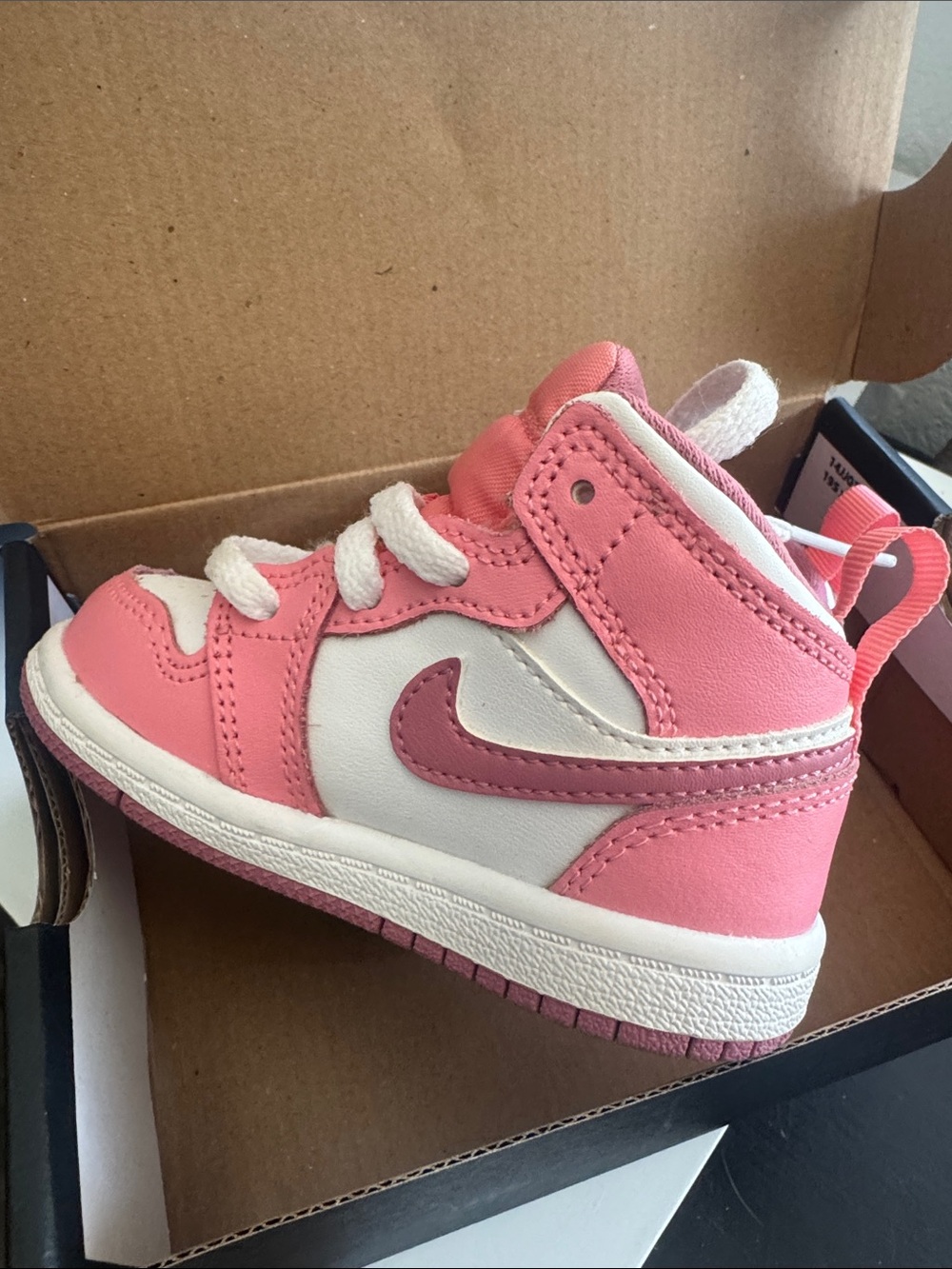 Jordan Kids Pink & White High-Top Sneakers